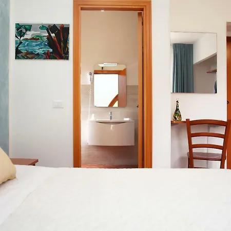בית הארחה Country San Vito Bay 3*